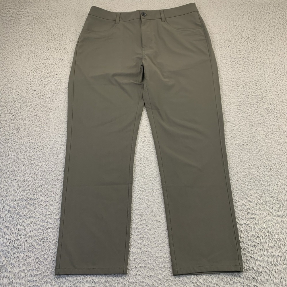 Vuori Meta Chino Pant‎ Mens 32x28 Performance Golf Oregano Green V430 Flat Front